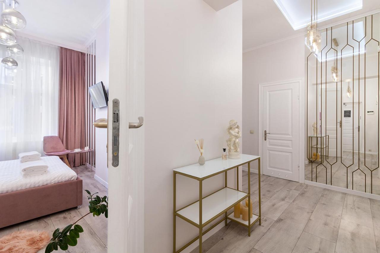 Avangard Deluxe Art Apart Lwów Zewnętrze zdjęcie